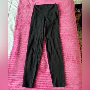 Aerie Black Chill Play Move Leggings